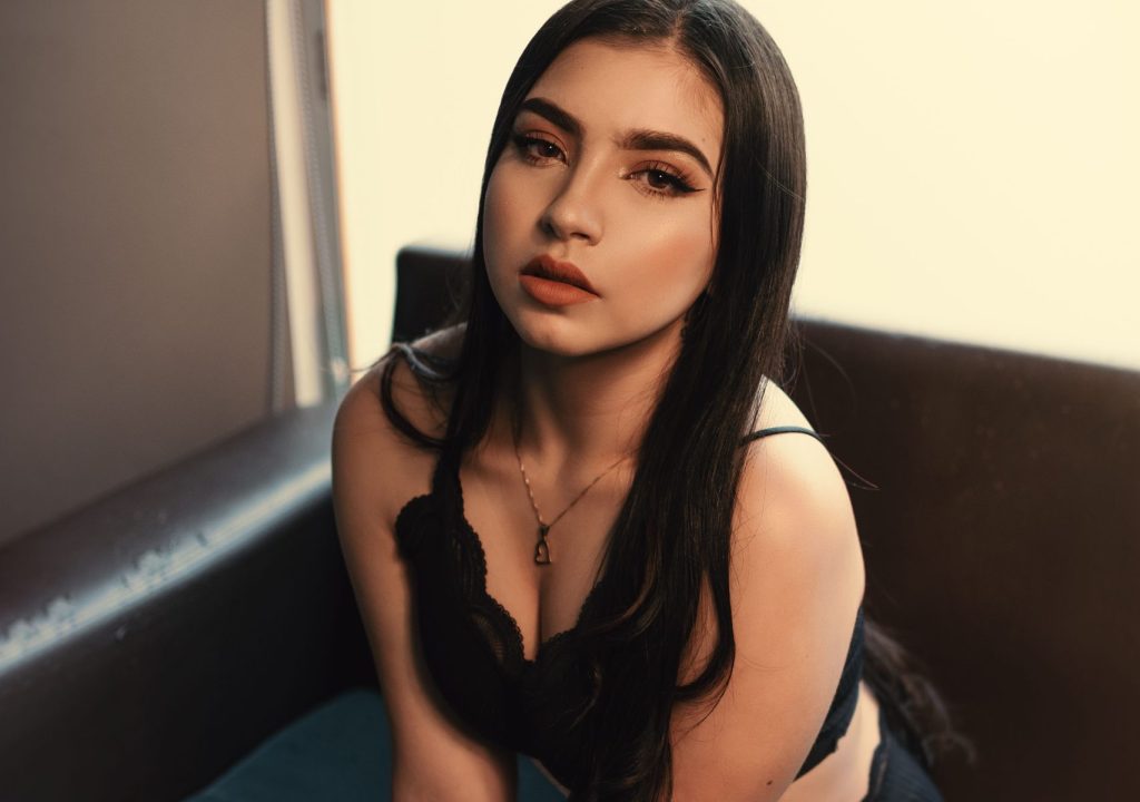 Lucknow Call Girl Service | Rough Anal Leaves Her Hole Gaping and Slowly Closing